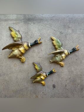 Vintage Devon Ware Kahane Painted Chalkware Wall Ducks 1950's